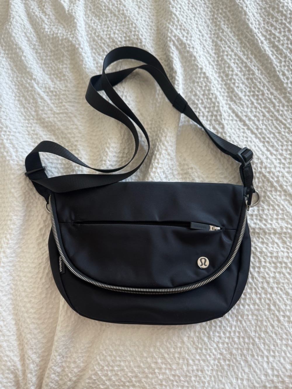 Lululemon All Night Festival Bag 5L - Picture 2 of 4